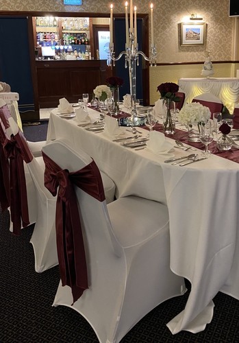 110x used burgundy wedding - 110x,
