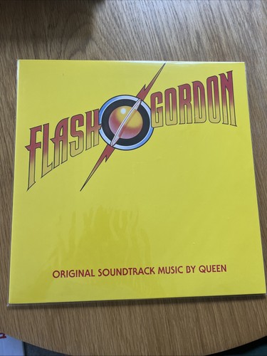 Queen flash gordon yellow - queen,