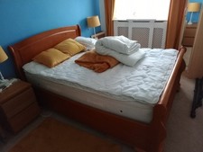 Double Sleigh Bed. Honey Oak