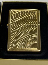 ZIPPO 2003 SUNBURST GOLD