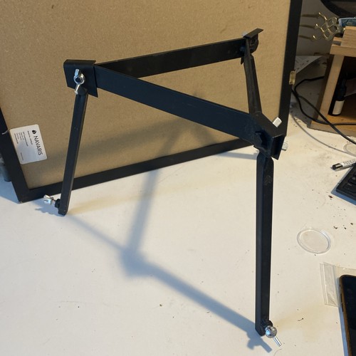 Adjustable iron lab tripod - adjustable,