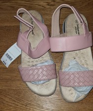 Bnwt pink cushion walk - pink, sandals