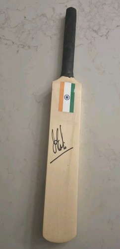 Dhoni signed mini cricket - dhoni,