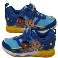 CoComelon shoes Boys LED Light Up Color Blue/yellow Size 10  (17cms) New