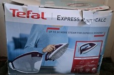 Tefal SV7120 Steam Iron