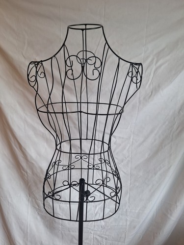 Half body wire female - body,