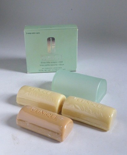 Clinique three little soaps - soaps,