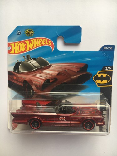 Hotwheels batmobile dark - dark, red