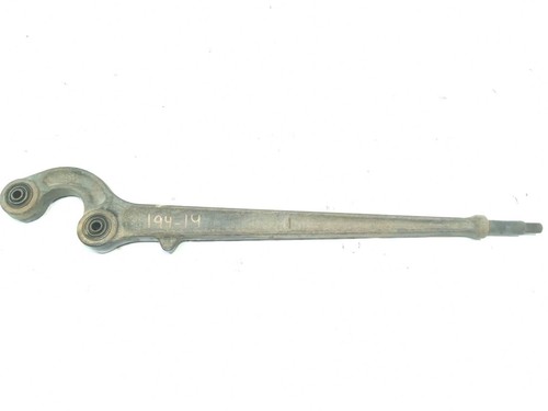 Right rear bracket - rear,