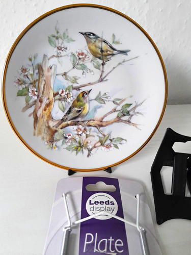 Goldcrest plaque 17cm china - plaque,