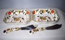 Pair of Royal Crown Derby China Asian Rose 8687 Butter Knives & Dishes