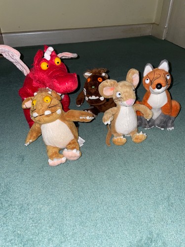 Aurora gruffalo room broom - room,