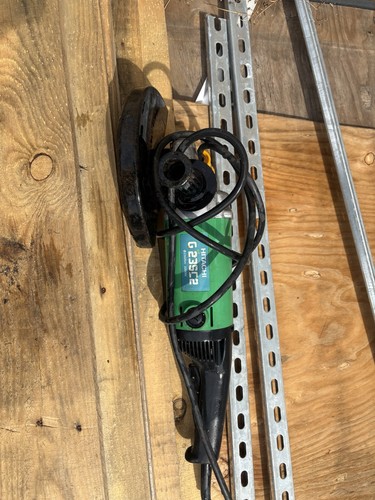 Hitachi g23sc2 230mm 2200w - hitachi,