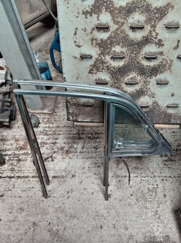 Morris minor 1960 door - morris,