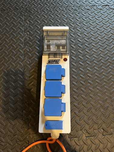Maypole usb 230v 13a - 230v,