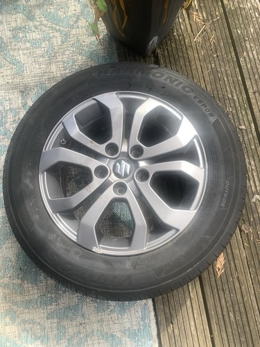 Suzuki vitara wheel - suzuki,