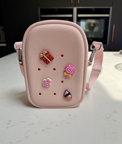 Light pink charm shoulder bag - light,