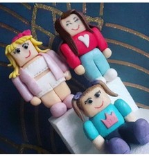 3 Handmade, Edible, Fondant Icing, Roblox Cake Topper Figures.