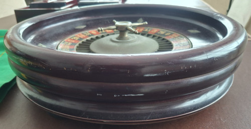Vintage wooden roulette - roulette, wheel