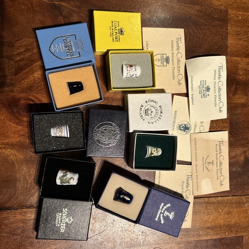 Vintage thimble collectors - thimble,