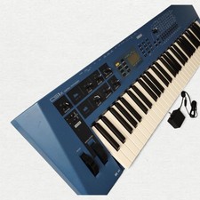 Yamaha CS1X Digital Keyboard
