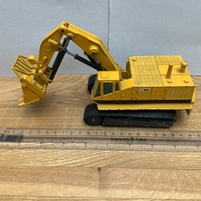 NZG No. 160-177 Caterpillar