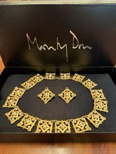 1980’s Vintage Monty Don Gold and Baby Pearl Necklace and Earring Set