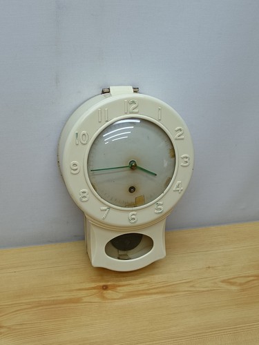 Vintage 1950s smiths - vintage,