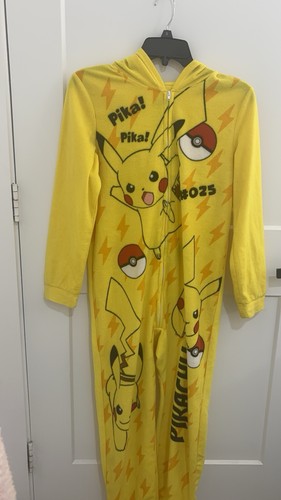 Pokémon pikachu yellow hooded - yellow,