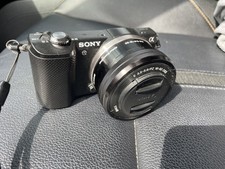 Sony a5000 mirrorless digital - sony,