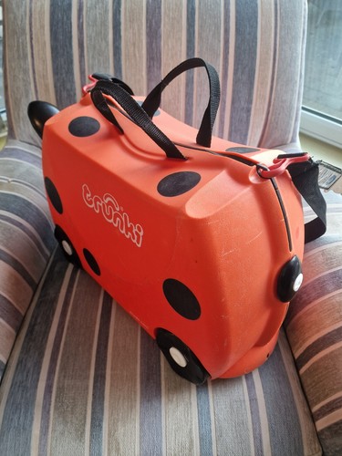 Trunki red ladybird pull - red, along