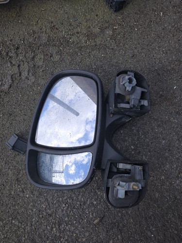 2010 renault traffic - renault,
