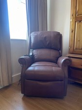 HSL Electric Riser Recliner