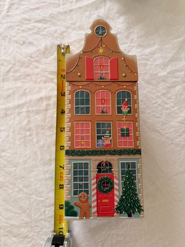 Gingerbread musical house - gingerbread,