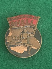 C1930/40s “LUBRICATION BY SHELL” STICKMAN LOGO BUTTONHOLE BADGE FATTORINI & SONS
