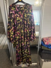 Top Shop Open Back Dress 16