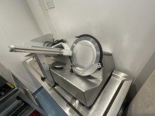 Bizerba SE12 Gravity meat slicer 12" FWO 16Amp 240v 0-24mm cut 