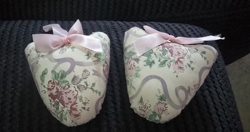 Set floral pin cushions - 2,