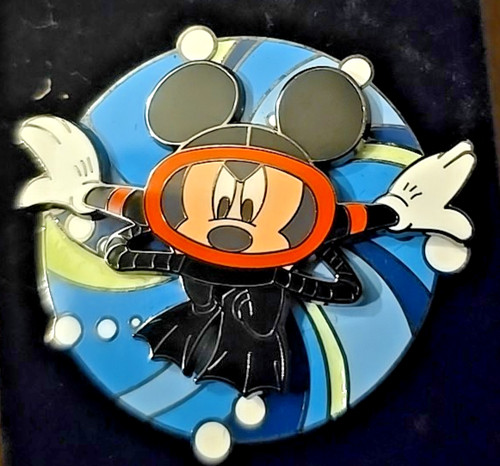 Rare 2001 mickey - rare,