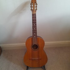 BM ESPAÑA  Guitar PLEASE SEE