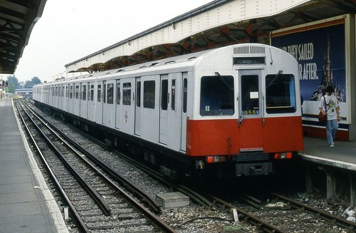 London underground 1978 stock - underground,