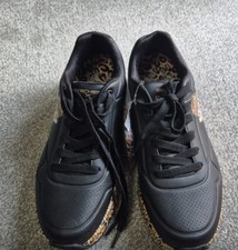 Sketchers Snoop Dogg dr bombay