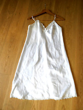 Lovely Vintage Ladies Satin effect full slip/ petticoat 39" Long about 36" bust
