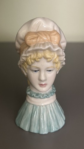 Royal worcester mob cap - royal, “mob