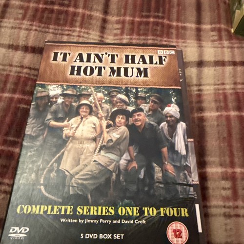 Ain half hot mum - it,