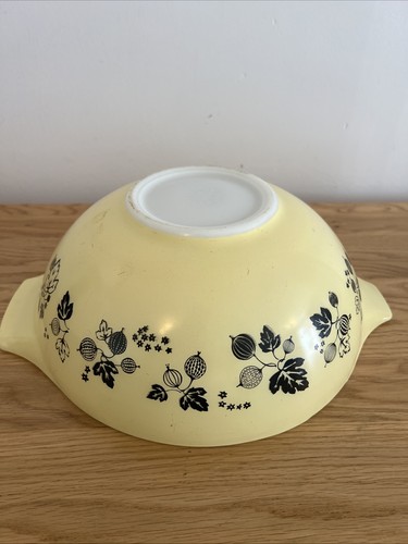 Vintage pyrex jaj - jaj, gooseberry