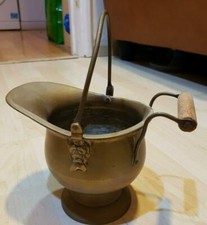 5.25" Vintage Brass Flower