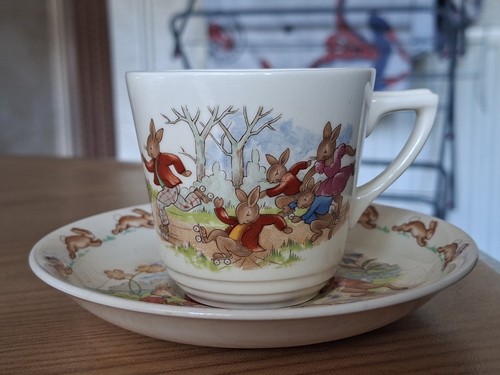 Royal doulton bunnykins cup - royal, &