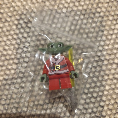 Lego yoda santa - -,