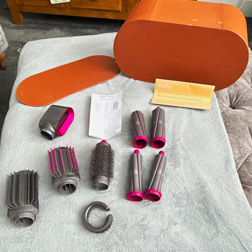 Dyson airwrap hair styling - airwrap,